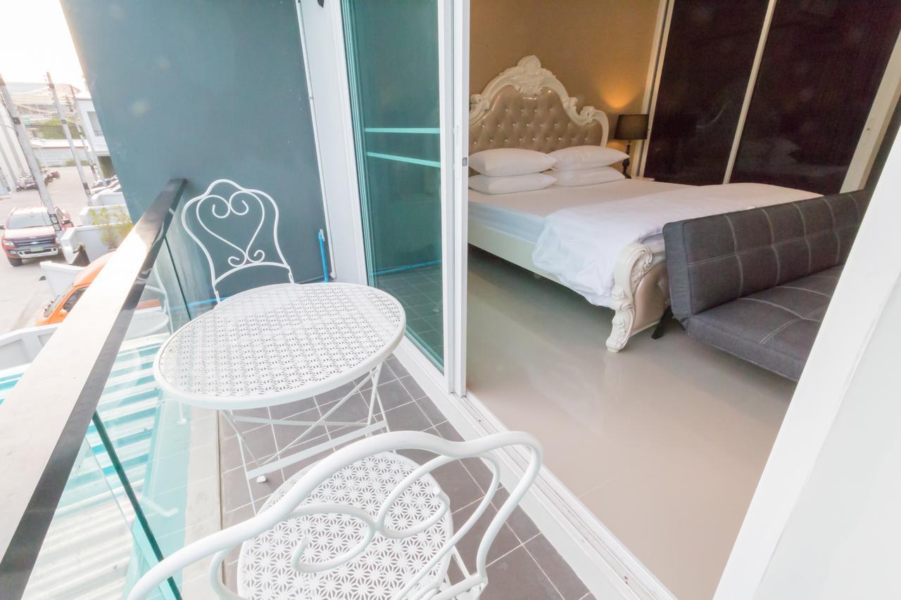 Memo Residence Nai Yang Beach Extérieur photo